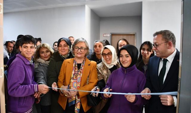 Fen Lisesi’ne 