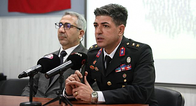 Gazi üsteğmenden şehit babasına büyük hürmet