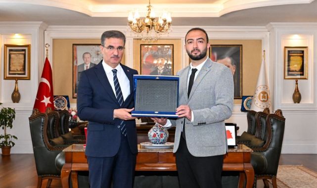 Genç ahiden Vali Baruş'a anlamlı ziyaret