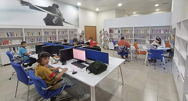 Gençler için 24 saat açık kütüphane hizmeti