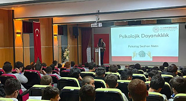 Gençlere psikolojik dayanıklılık eğitimi verildi