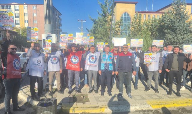 Horasan’da eğitim çalışanlarının promosyon tepkisi