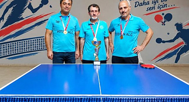 İl sağlık müdürlüğü masa tenisinde şampiyon oldu