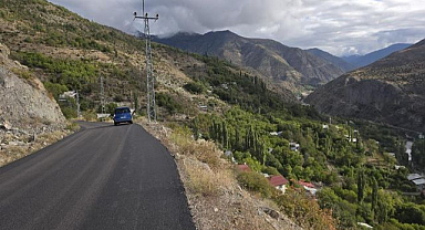 İspir'de 6 mahallenin yol çilesi bitti