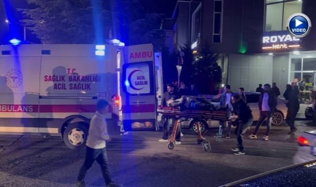 Kavşakta can pazarı! Motosiklet ile otomobil çarpıştı