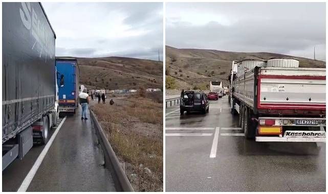 Kontrolden çıkan tırlar çarpıştı! Ulaşım durdu...