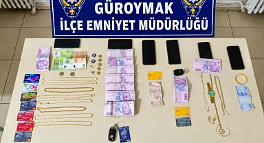 Kuyumcuları sahte altınla dolandırdılar!