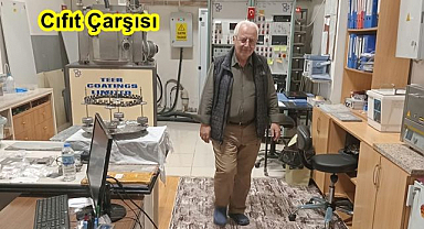 Laboratuvarı evi oldu