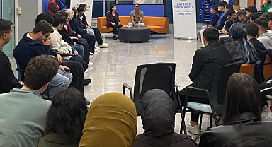 Milli boksör gençlerle buluştu