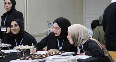 Öğrenciler gastronomi standına akın etti