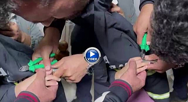 Parmağı boruya sıkıştı! Yardımına itfaiye yetişti