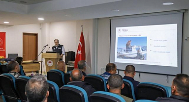 Su ürünleri üreticilerine balık hastalıkları ve yetiştiricilik eğitimi 