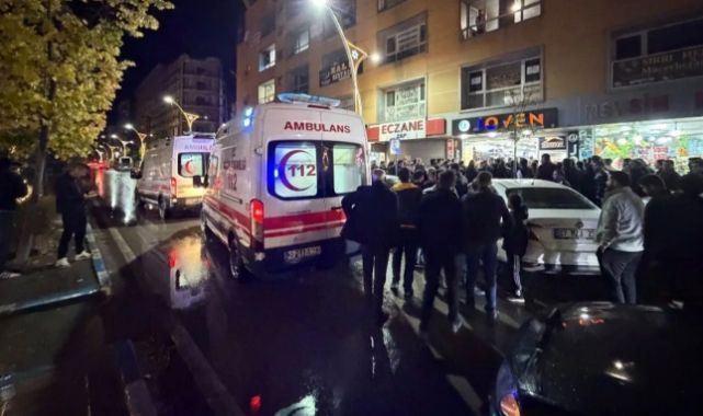 Tartışma silahlı kavgaya dönüştü! Yaralılar hastaneye kaldırıldı
