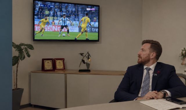 Televizyon karşısında izleyecek