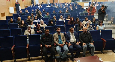 Üniversite öğrencilerine uygulamalı afet eğitimi