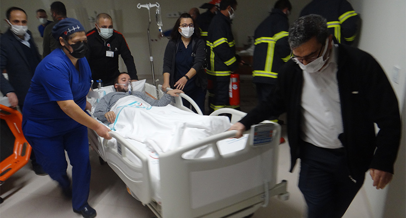 İlk İş Hastaların Sevki Oldu