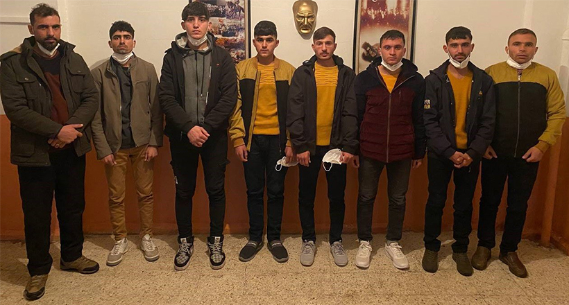 Sahte Pasaportlu Afganlar Yakalandı