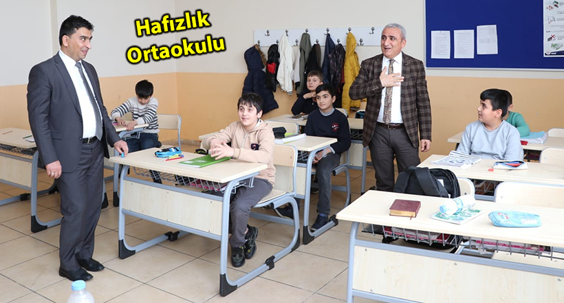 Eğitimli Hafız Yetiştiriyorlar