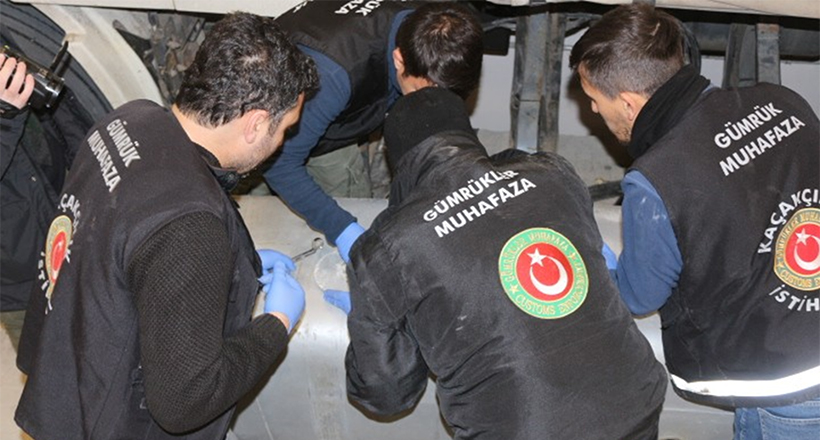 Sınırdan Geçemediler